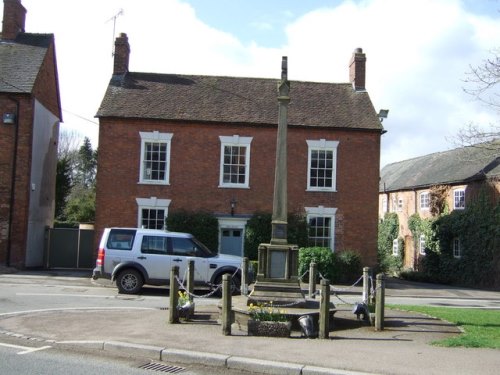 Oorlogsmonument Abbots Bromley #1