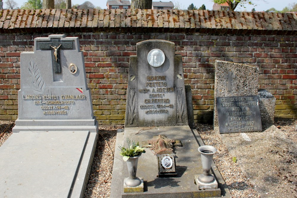Belgian Graves Veterans Dilsen #4