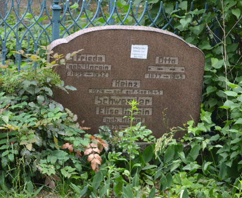 Duitse Oorlogsgraven Dorotheenstdtischer Friedhof #1