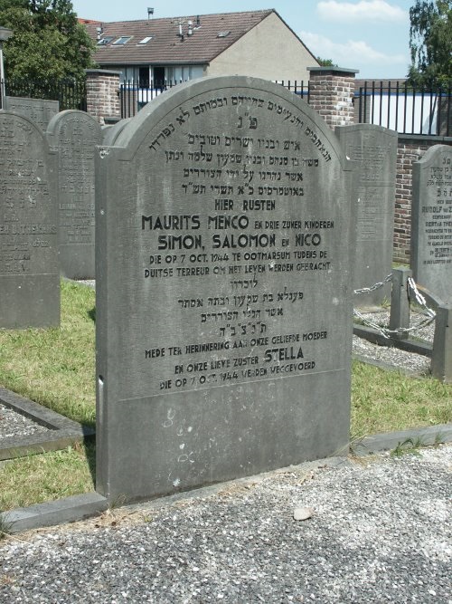 Jewish Graves Almelo #1