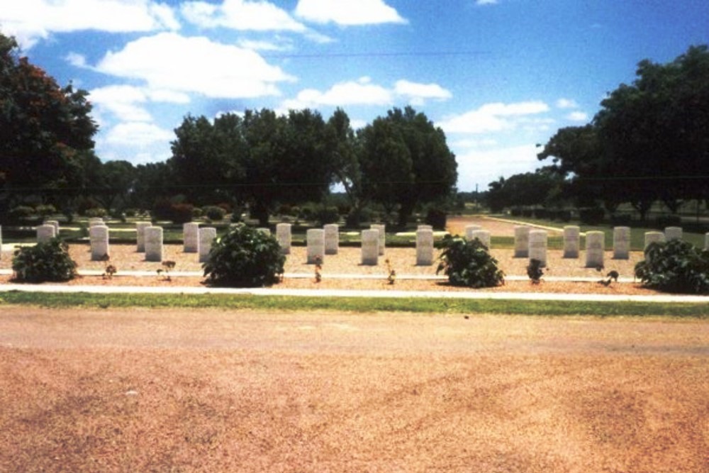 Commonwealth War Cemetery Charters Towers #1