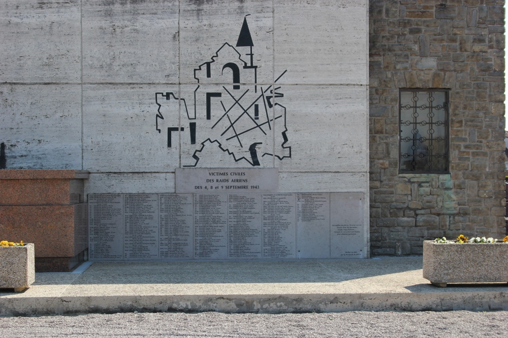 Ossuarium & Monument Slachtoffers Luchtaanvallen Le Portel #2