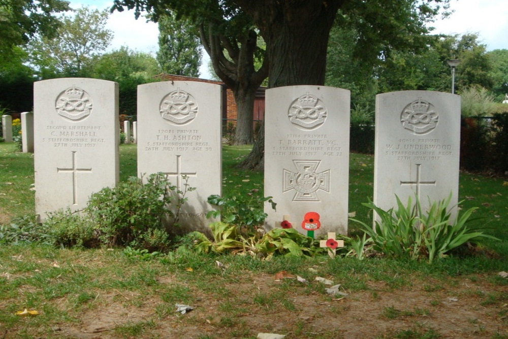 Commonwealth War Cemetery Essex Farm #4