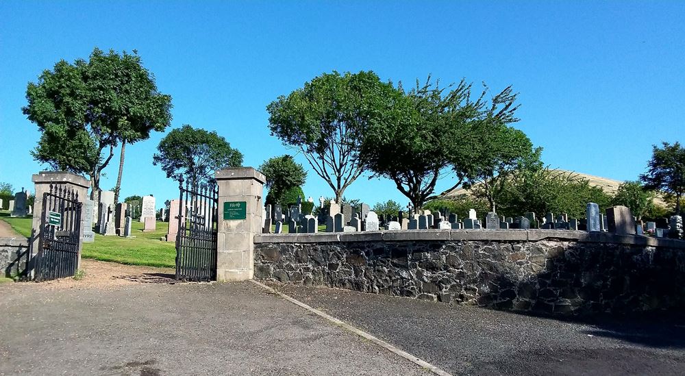 Commonwealth War Graves Largo Cemetery