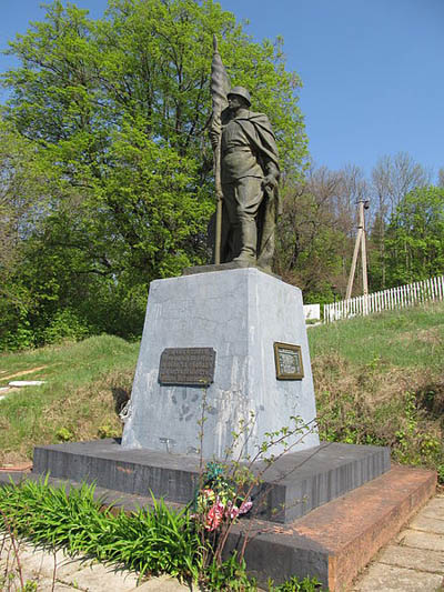 Mass Grave Soviet Soldiers Mezhirich #1