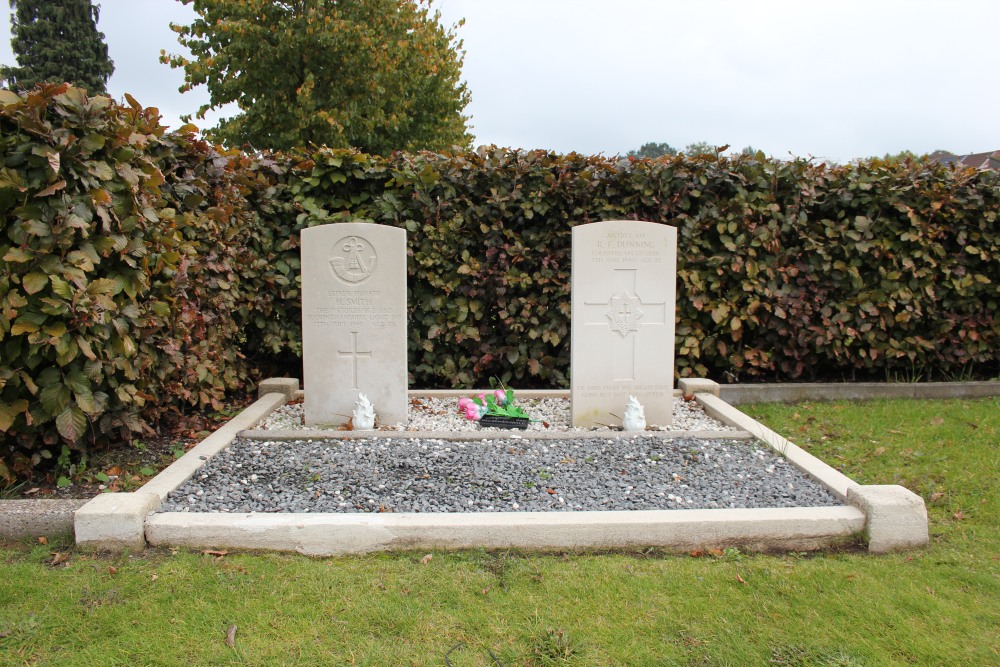 Oorlogsgraven van het Gemenebest Sint-Amandsberg