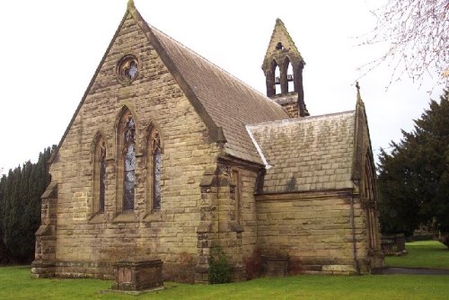 Commonwealth War Graves St. James the Great Churchyard Extension