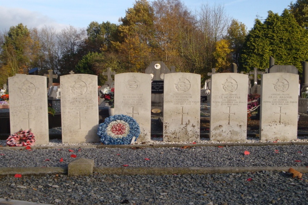 Oorlogsgraven van het Gemenebest Geraardsbergen #3