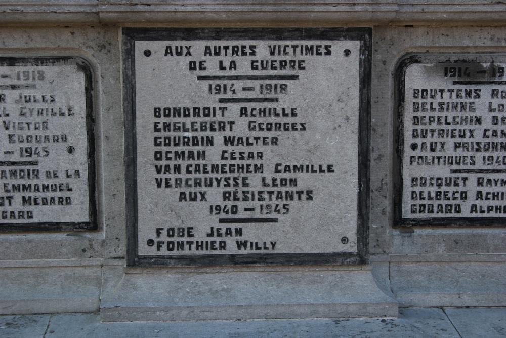 War Memorial Celles #3