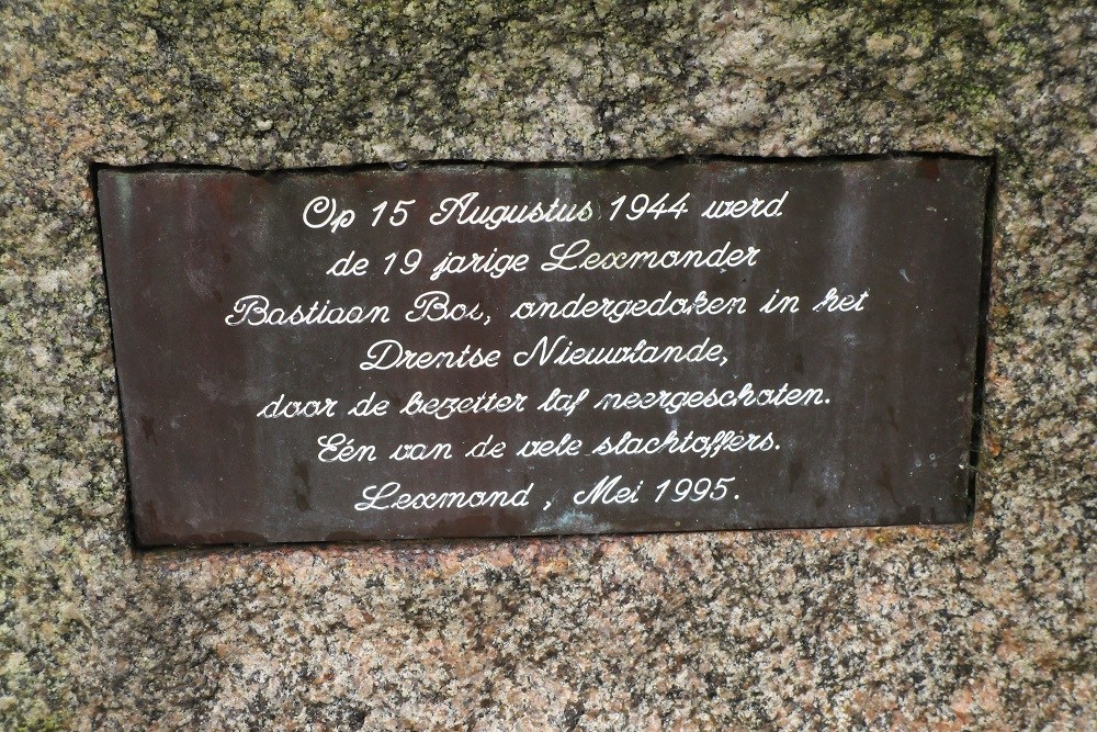 Memorial 1940-1945 Lexmond #3