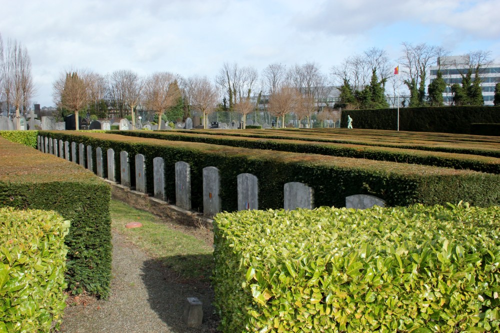 Oorlogsgraven van het Gemenebest Elsene #2
