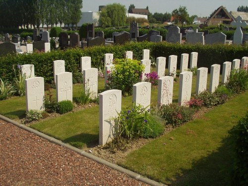 Oorlogsgraven van het Gemenebest Caëstre