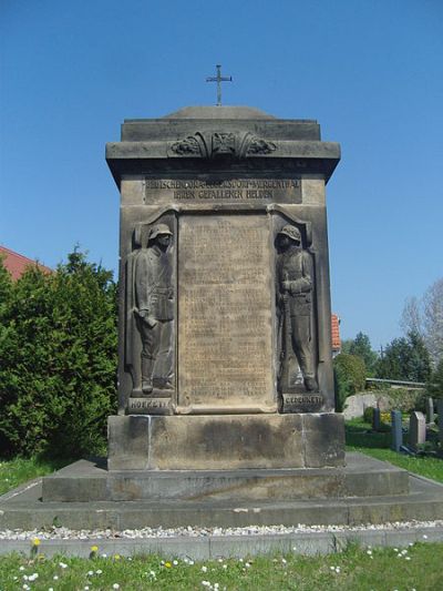 Oorlogsmonument Deutschenbora #1