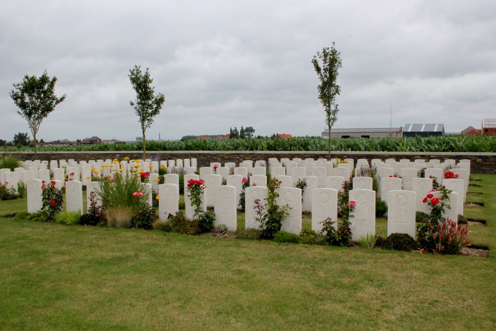 Oorlogsbegraafplaats van het Gemenebest Passchendaele #4