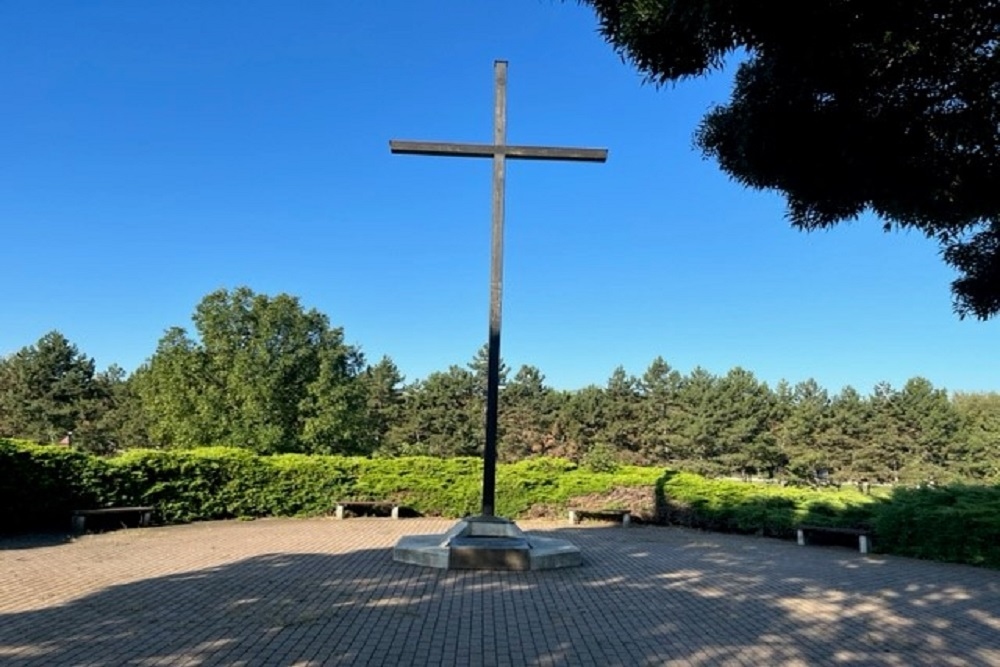 Military Cemetery Szkesfehrvr 