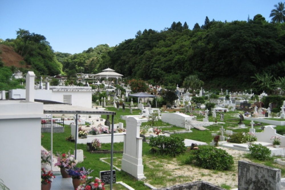 Commonwealth War Graves Uranie Cemetery #1