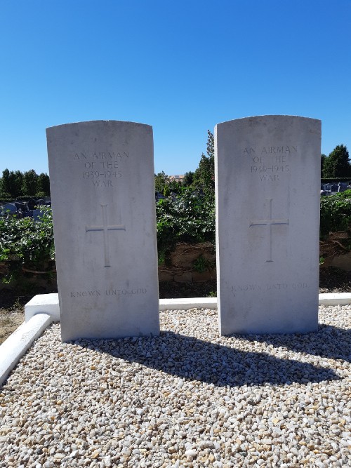 Oorlogsgraven van het Gemenebest Olonne-sur-Mer #4