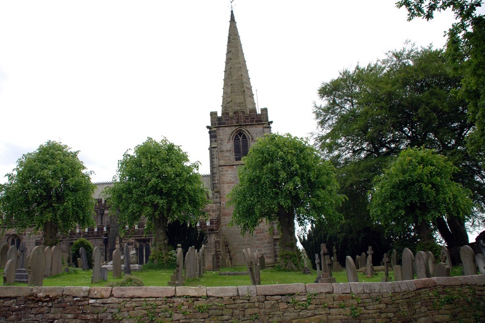 Commonwealth War Graves St. Michael Churchyard