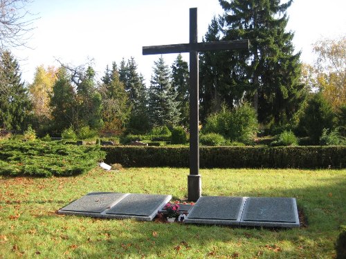 War Memorial Beelitz #1