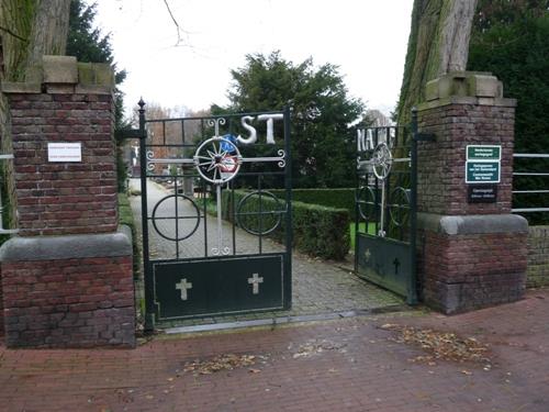 Dutch War Grave Weert #3