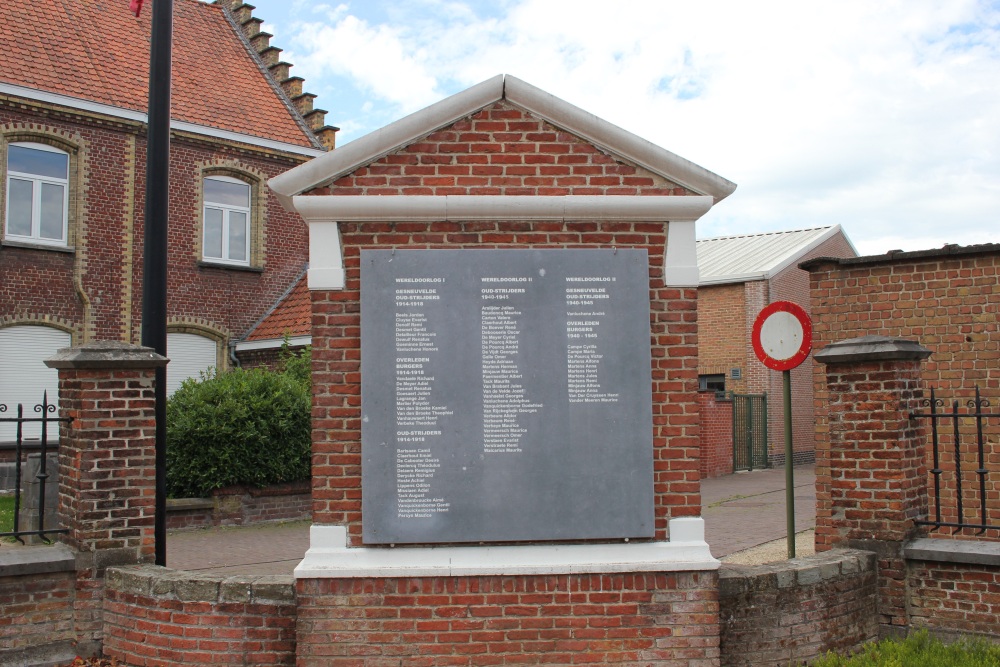 Oorlogsmonument Oeselgem #3