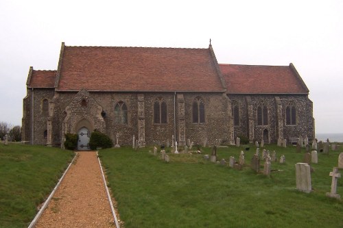 Oorlogsgraven van het Gemenebest All Saints Churchyard