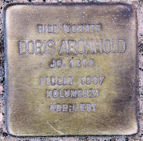 Stolpersteine Knesebeckstrae 31 #1