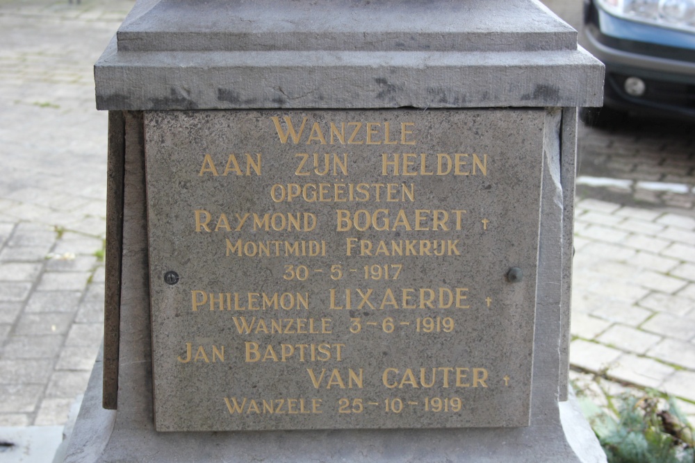 War Memorial Wanzele #2