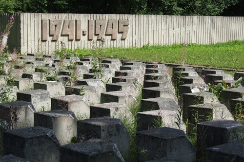 Soviet War Cemetery Nītaurē #1