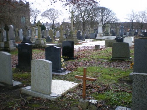 Commonwealth War Graves St. Mary Churchyard