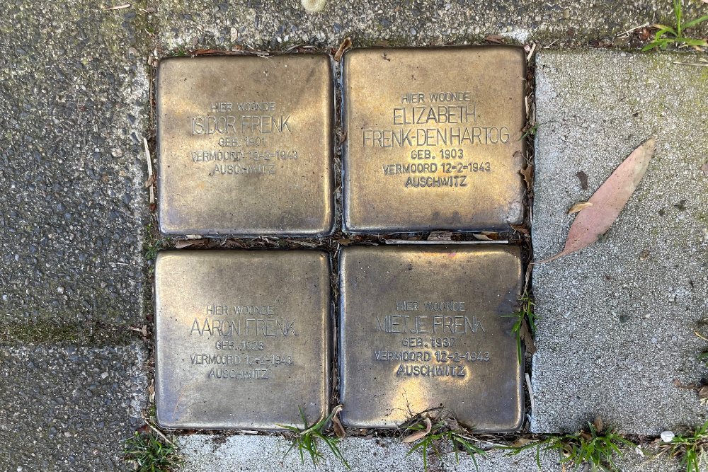 Stolpersteine Cronjstraat 1