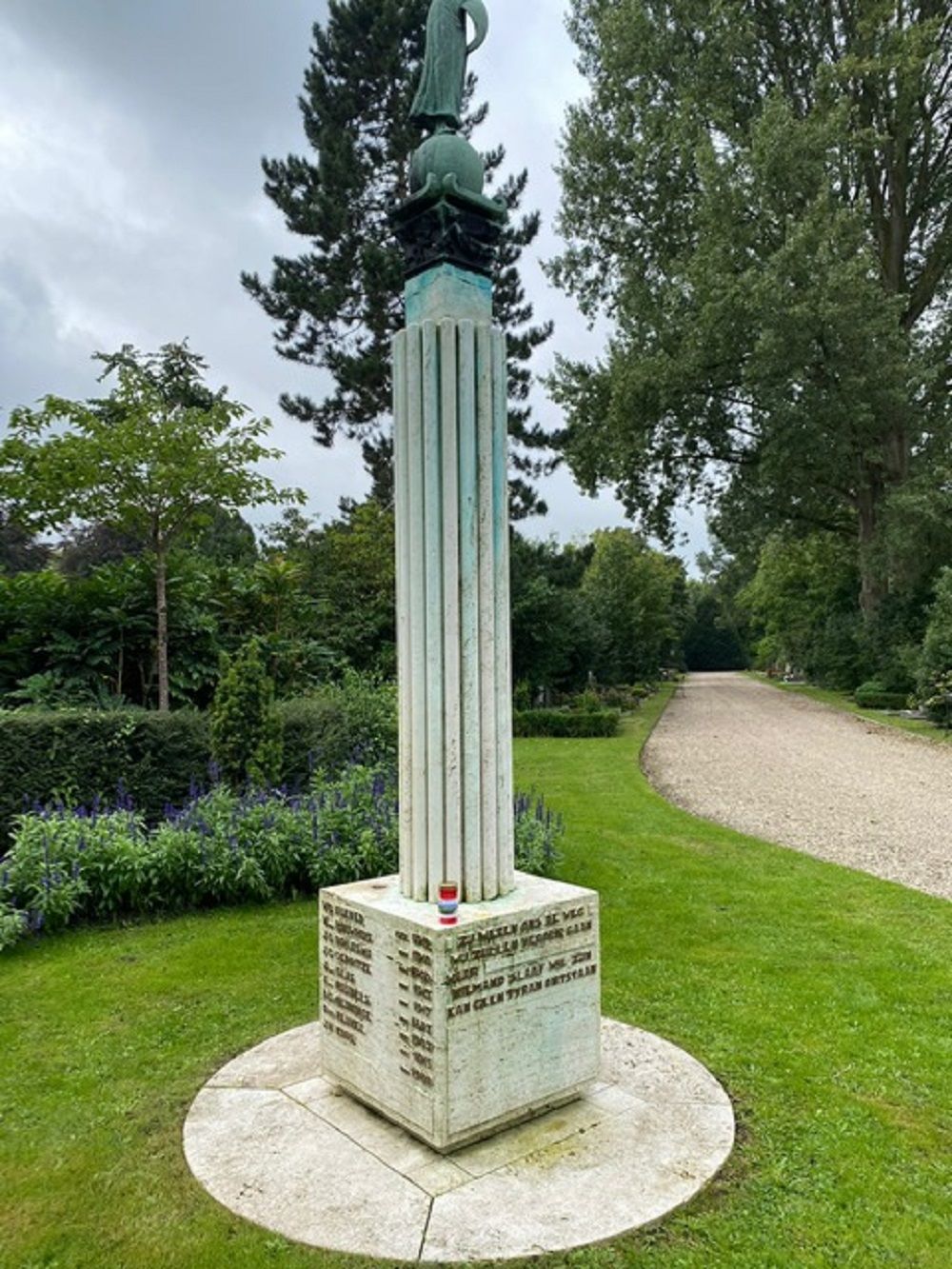 Verzetsmonument Begraafplaats De Nieuwe Ooster Amsterdam #2