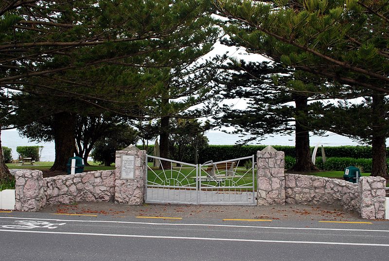 War Memorial Gates Kaikoura #1