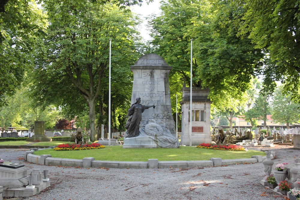 Municipal Cemetery Rhees Herstal #2