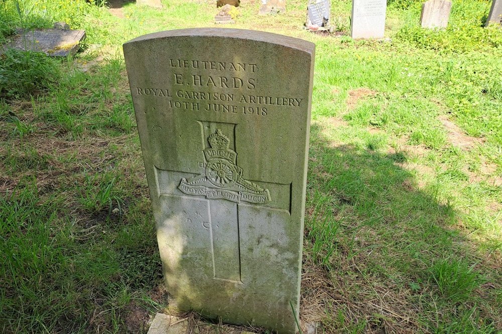 Oorlogsgraven van het Gemenebest St Mary Churchyard #5