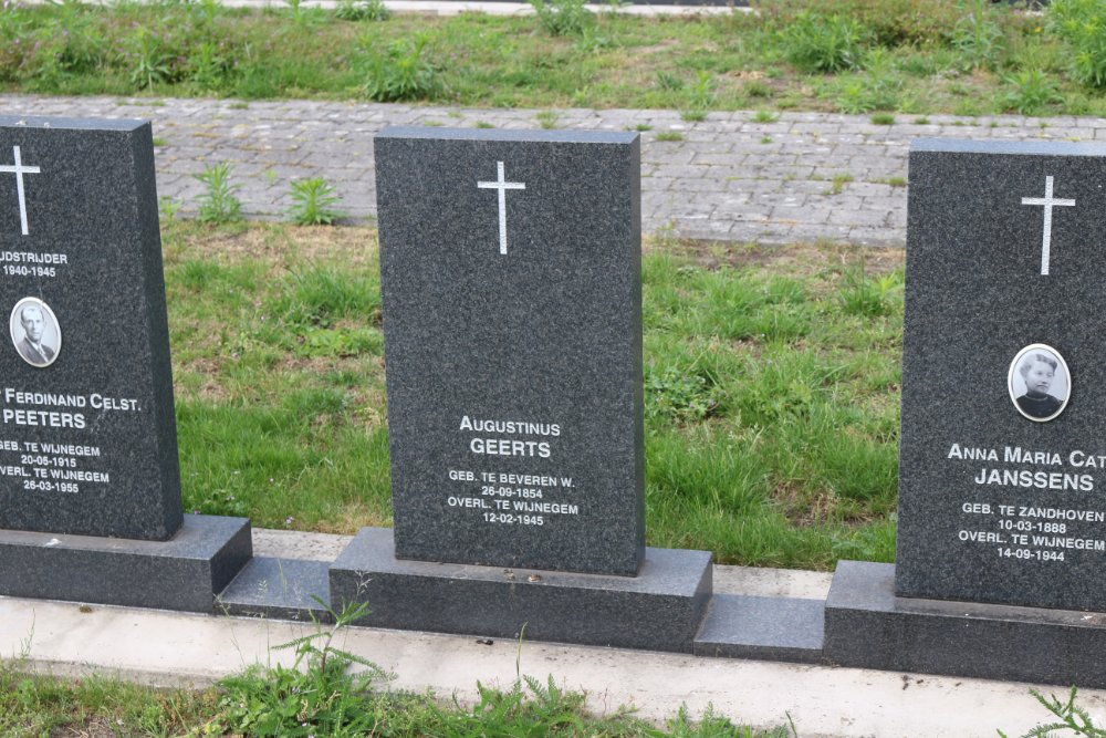 Belgian War Graves Municipal Cemetery Wijnegem #5