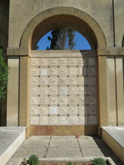 Monumento Cimitero di Lecce #3