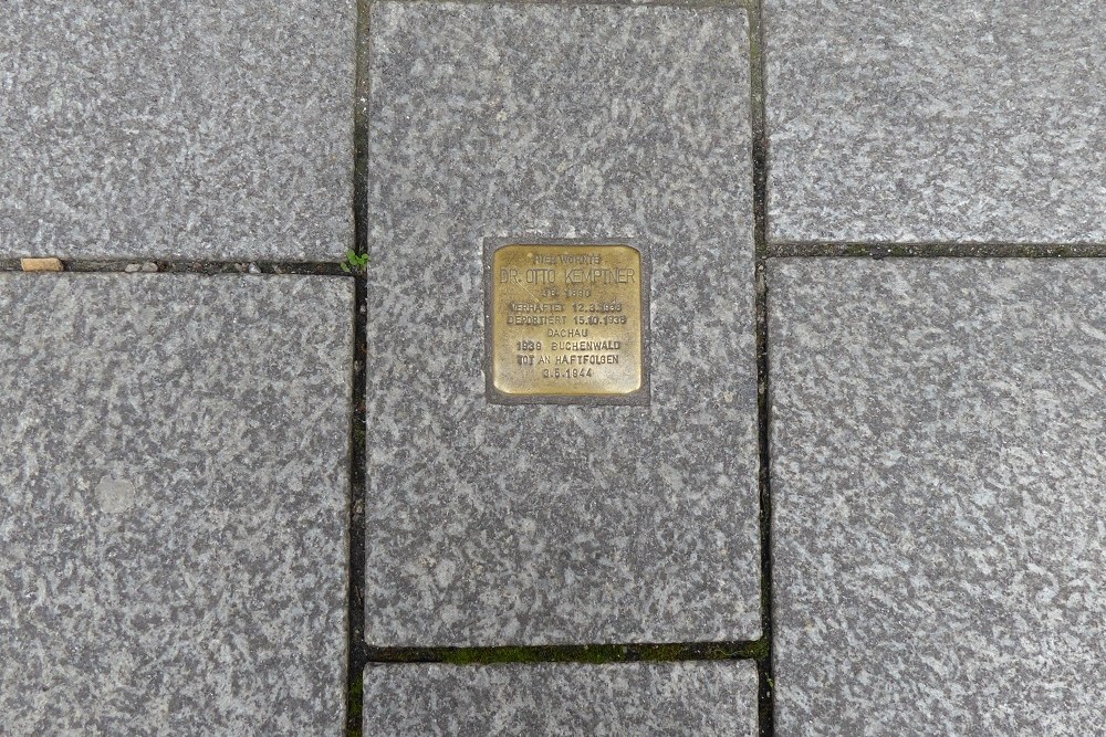 Stolperstein Getreidegasse 11