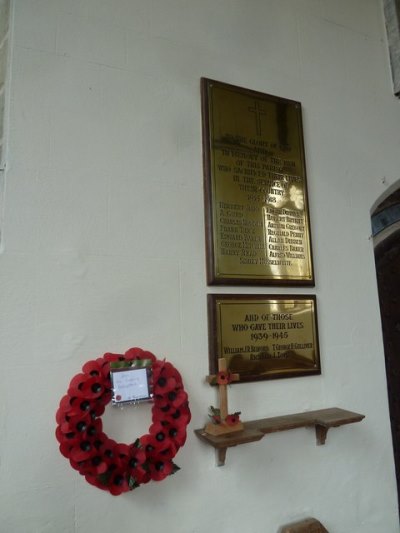 Oorlogsmonument St. John the Baptist Church