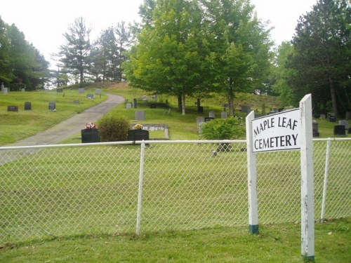 Commonwealth War Grave Maple Leaf Cemetery