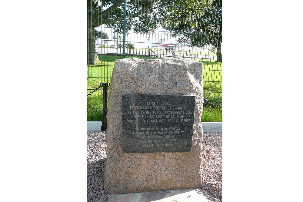 Monument Operation Jubilee Vliegveld Dieppe #1