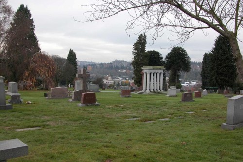 Commonwealth War Grave Calvary Cemetery