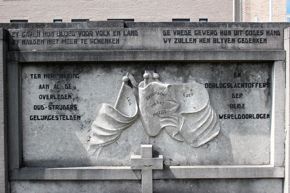 War Memorial Cemetery Turnhout #2