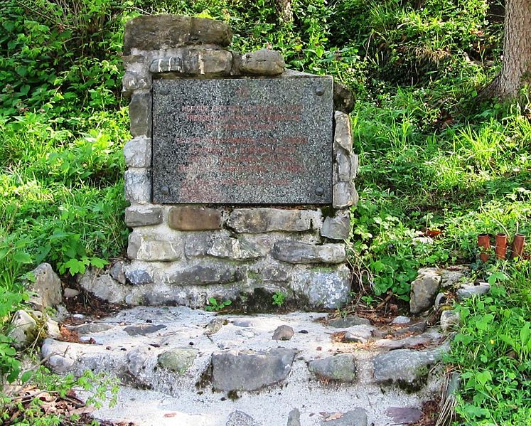 Memorial Killed Partisans Trebenče #1