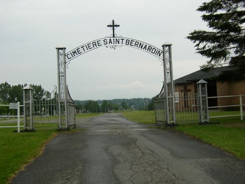 Commonwealth War Graves St. Bernardin Roman Catholic Cemetery #1