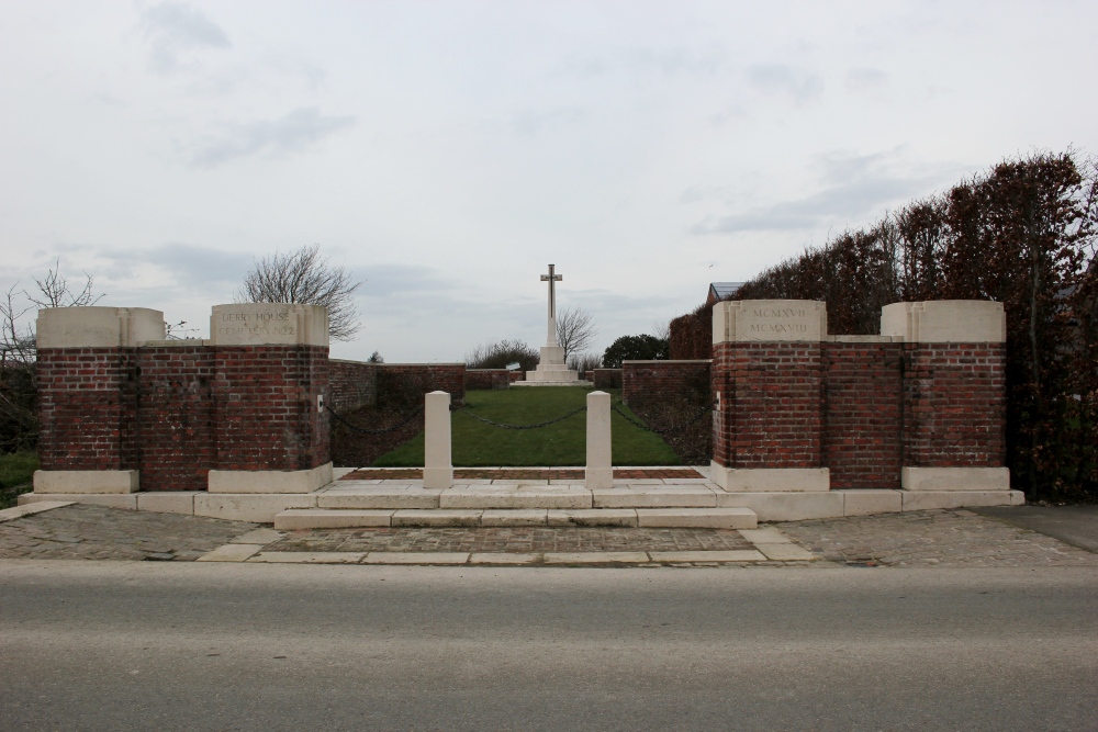 Oorlogsbegraafplaats van het Gemenebest Derry House No.2 #1