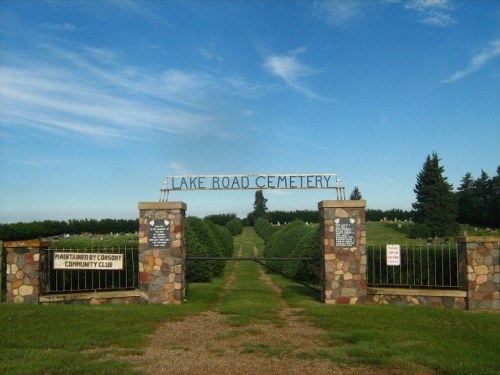 Commonwealth War Graves Lake Road Cemetery