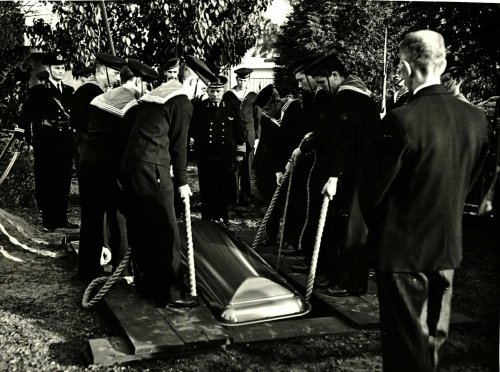 American War Grave Loosdrecht #5