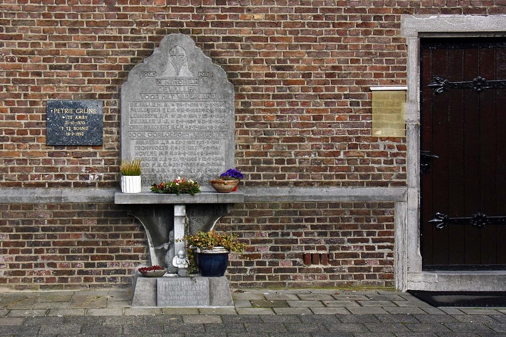 Dutch War Grave Roman Catholic Cemetery Sint Walburga Amby #1