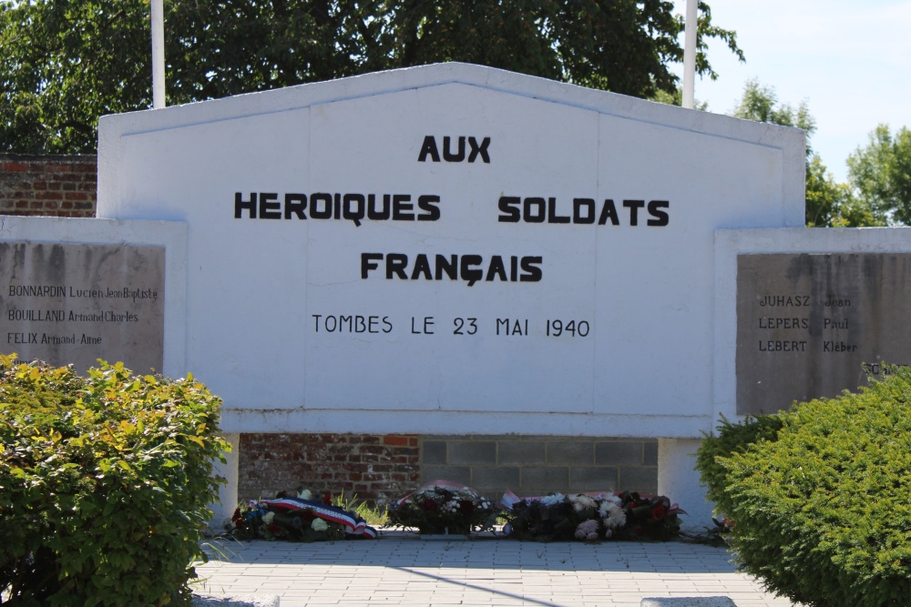 Frans Oorlogsmonument Thulin #2